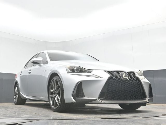 2017 Lexus IS Turbo 200t