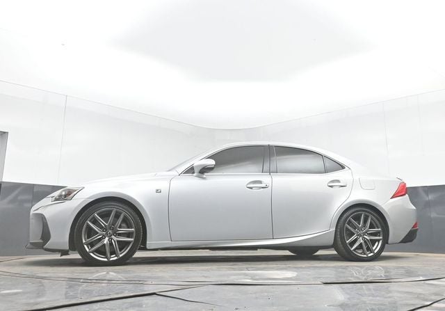 2017 Lexus IS Turbo 200t