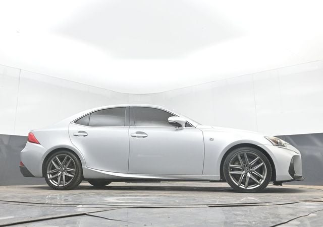 2017 Lexus IS Turbo 200t