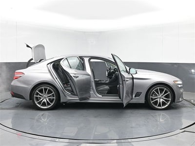 2023 Genesis G70 2.0T