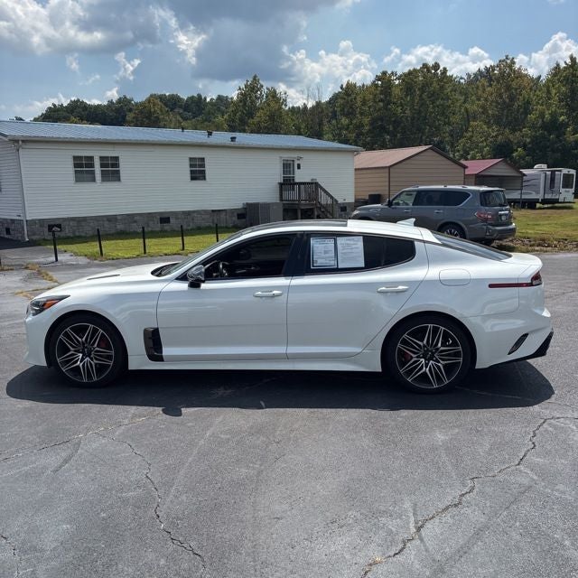 2022 Kia Stinger GT1