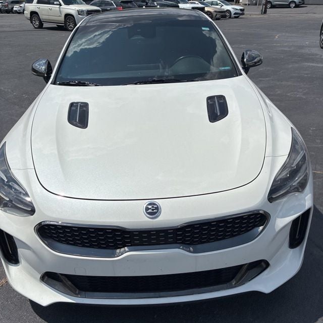 2022 Kia Stinger GT1
