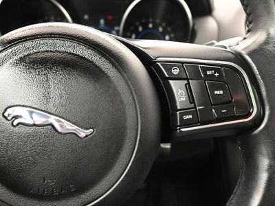 2018 Jaguar F-PACE 25t Premium