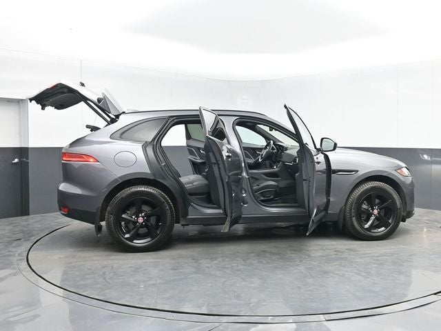 2018 Jaguar F-PACE 25t Premium