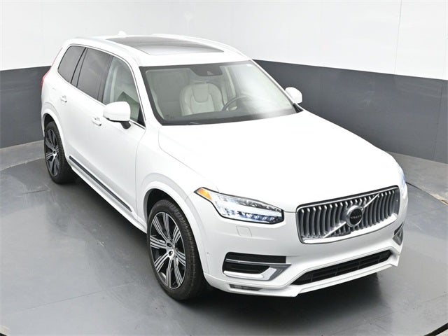 2022 Volvo XC90 T6 Inscription