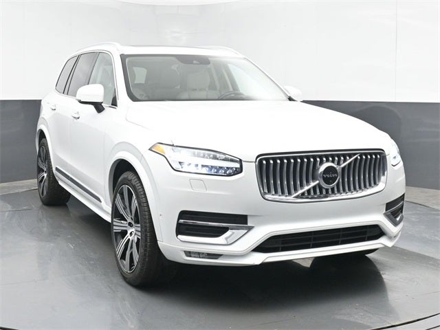 2022 Volvo XC90 T6 Inscription