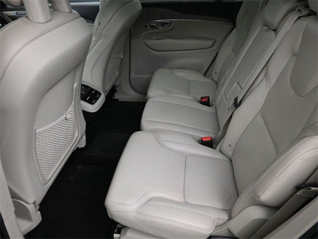 2022 Volvo XC90 T6 Inscription