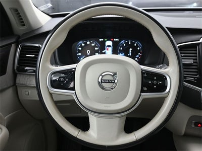 2022 Volvo XC90 T6 Inscription