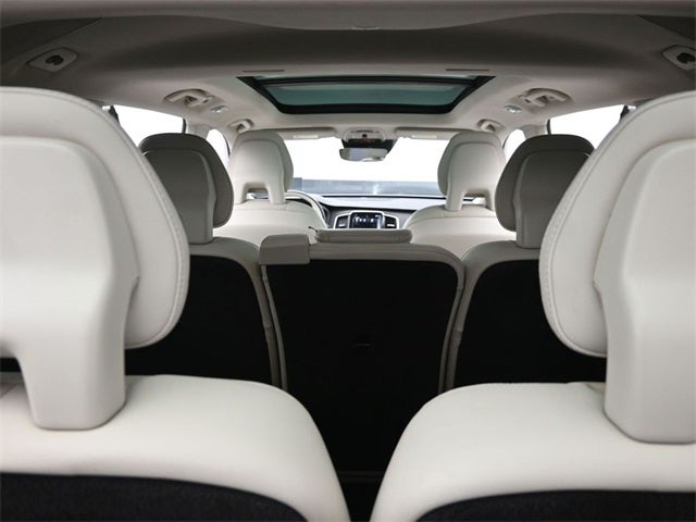 2022 Volvo XC90 T6 Inscription