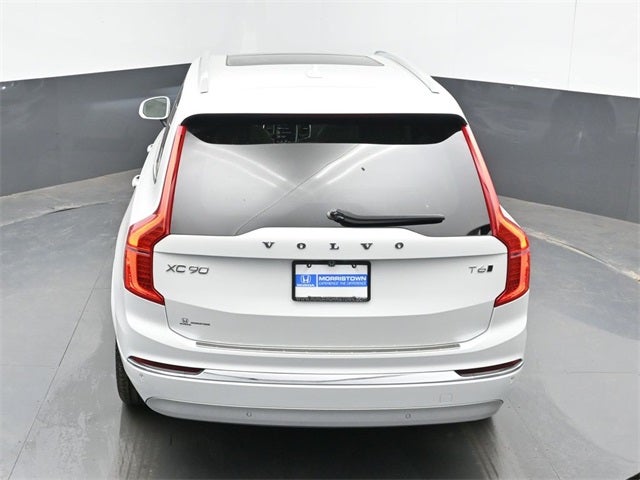 2022 Volvo XC90 T6 Inscription