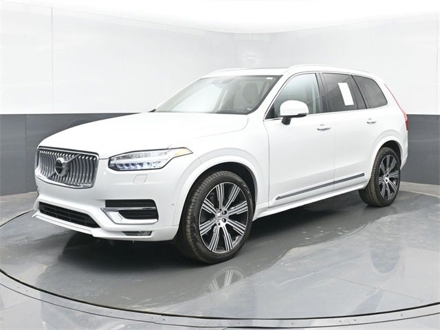 2022 Volvo XC90 T6 Inscription