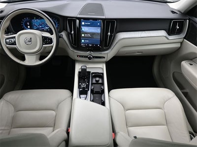 2024 Volvo XC60 B5 Plus Dark Theme