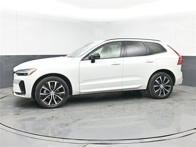 2024 Volvo XC60 B5 Plus Dark Theme