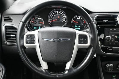 2014 Chrysler 200 Touring