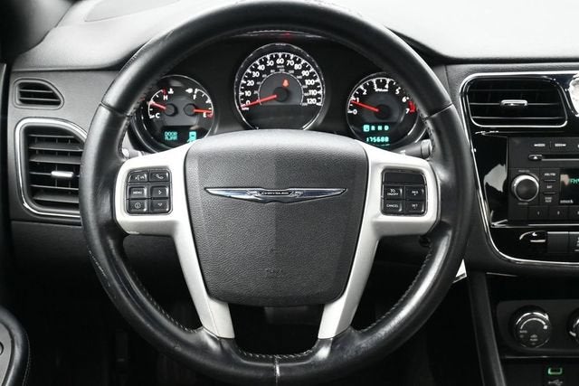 2014 Chrysler 200 Touring