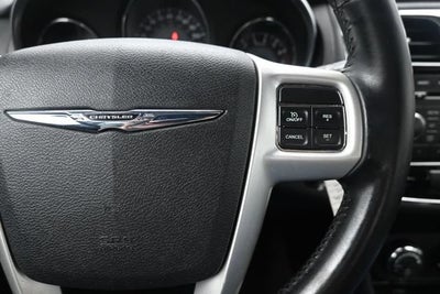 2014 Chrysler 200 Touring