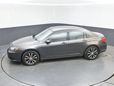 2014 Chrysler 200 Touring