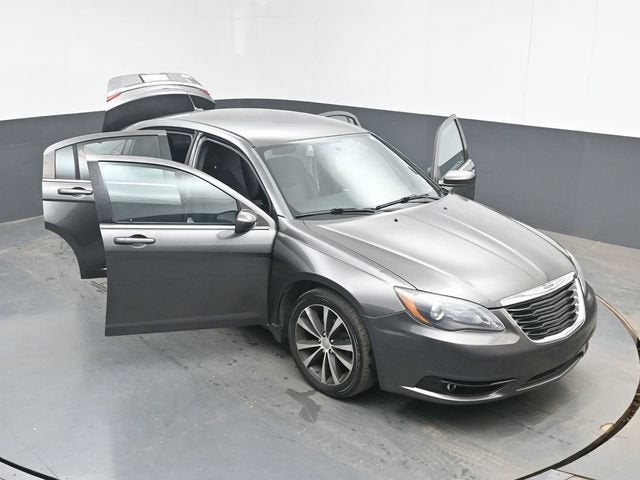 2014 Chrysler 200 Touring