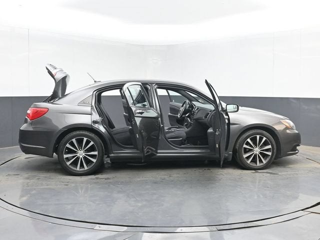 2014 Chrysler 200 Touring