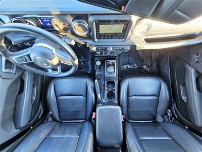 2020 Jeep Wrangler Unlimited Sahara Altitude