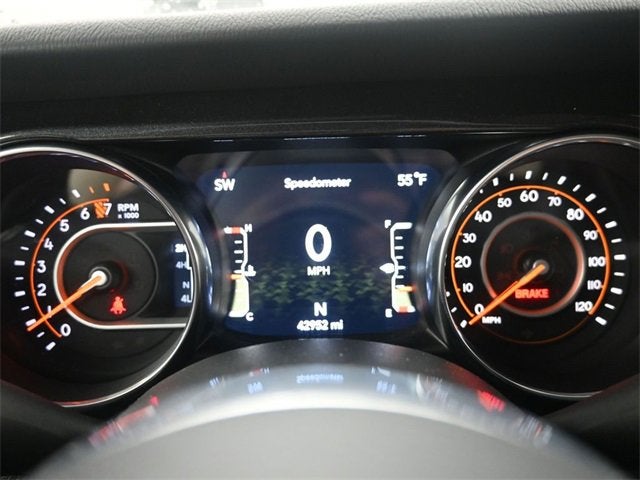 2020 Jeep Wrangler Unlimited Sahara Altitude