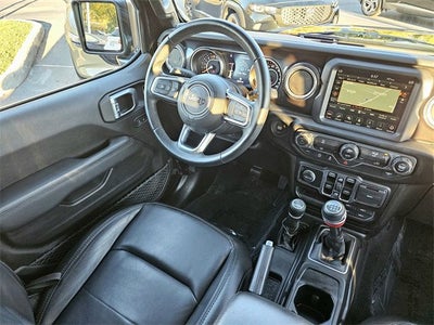 2020 Jeep Wrangler Unlimited Sahara Altitude