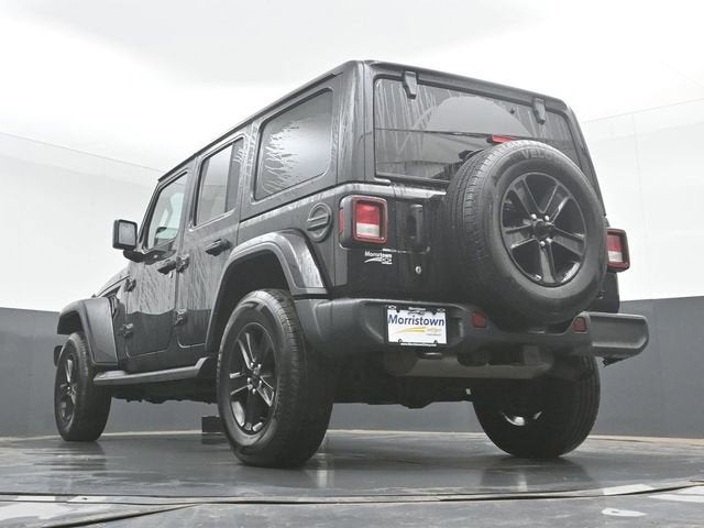 2020 Jeep Wrangler Unlimited Sahara Altitude
