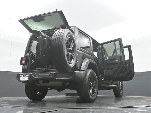 2020 Jeep Wrangler Unlimited Sahara Altitude