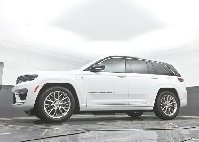 2022 Jeep Grand Cherokee 4xe Summit