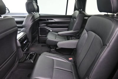 2023 Jeep Wagoneer Series II Carbide 4x4