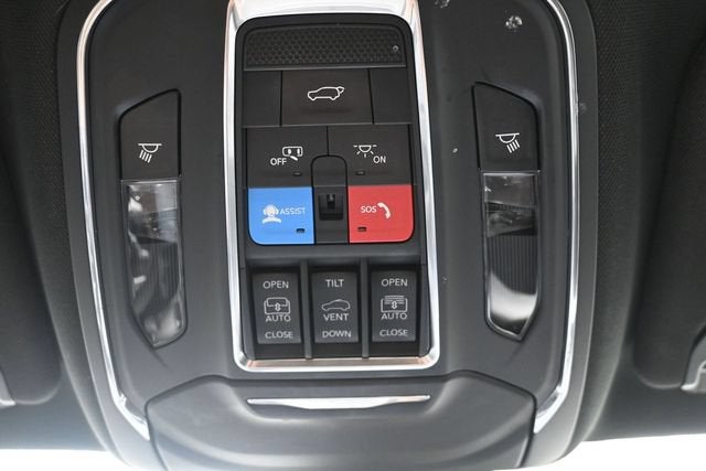 2023 Jeep Wagoneer Series II Carbide 4x4