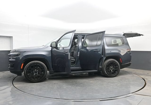 2023 Jeep Wagoneer Series II Carbide 4x4