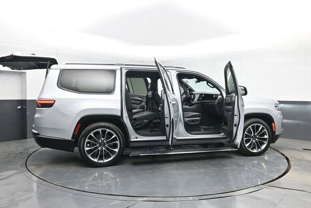 2022 Jeep Wagoneer Series III