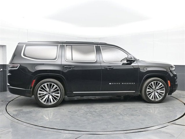 2022 Jeep Grand Wagoneer Series III