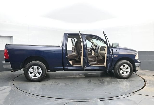 2016 RAM 1500 SLT