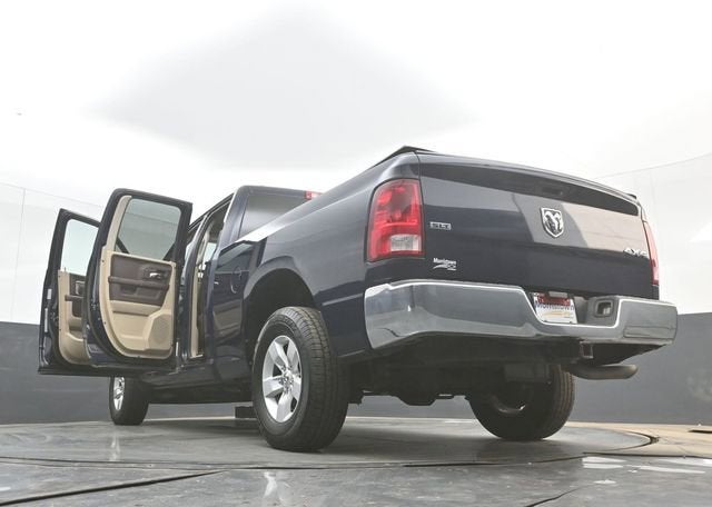 2016 RAM 1500 SLT