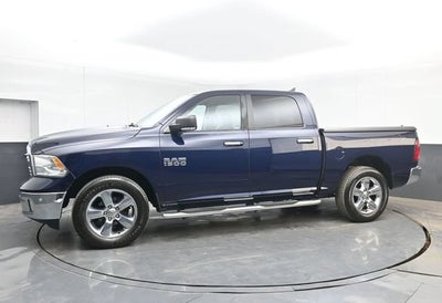 2017 RAM 1500 Big Horn Crew Cab 4x4 5'7" Box