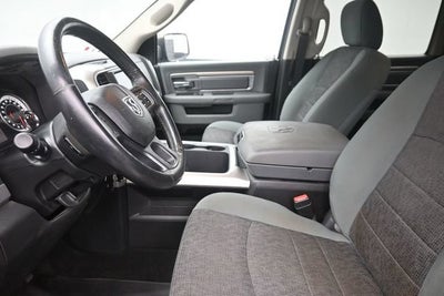 2017 RAM 1500 Big Horn Crew Cab 4x4 5'7" Box