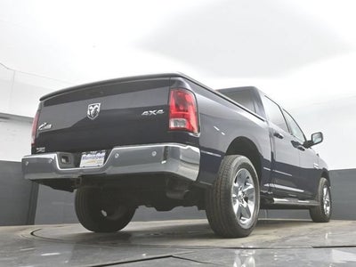 2017 RAM 1500 Big Horn Crew Cab 4x4 5'7" Box