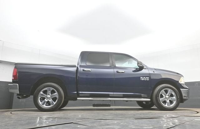 2017 RAM 1500 Big Horn Crew Cab 4x4 5'7" Box