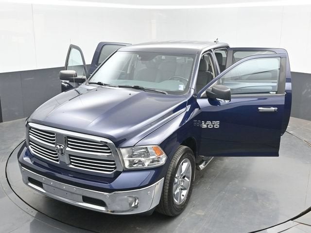 2017 RAM 1500 Big Horn Crew Cab 4x4 5'7" Box