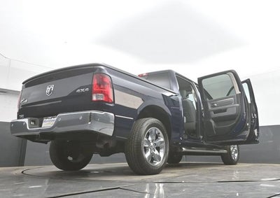 2017 RAM 1500 Big Horn Crew Cab 4x4 5'7" Box