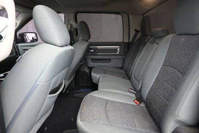 2019 RAM 1500 Classic SLT Crew Cab 4x4 5'7" Box