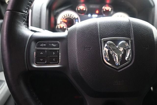 2019 RAM 1500 Classic SLT Crew Cab 4x4 5'7" Box