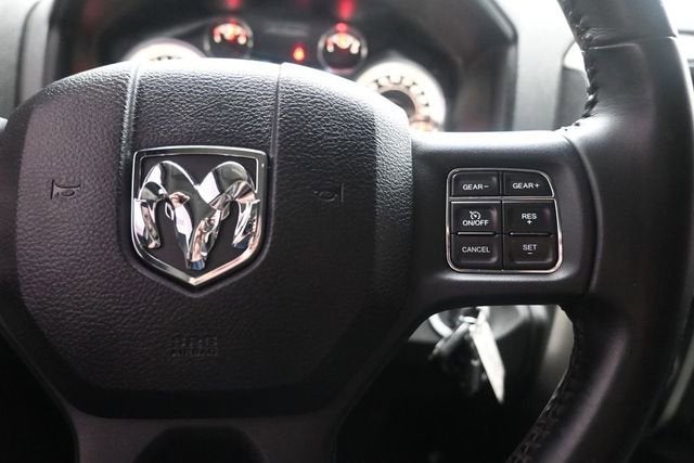 2019 RAM 1500 Classic SLT Crew Cab 4x4 5'7" Box