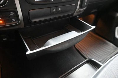 2019 RAM 1500 Classic SLT Crew Cab 4x4 5'7" Box