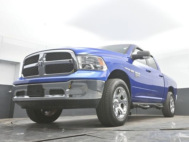2019 RAM 1500 Classic SLT Crew Cab 4x4 5'7" Box