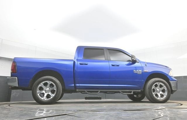 2019 RAM 1500 Classic SLT Crew Cab 4x4 5'7" Box