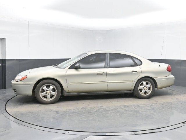 2006 Ford Taurus SE