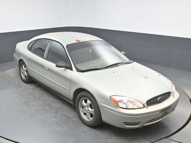 2006 Ford Taurus SE